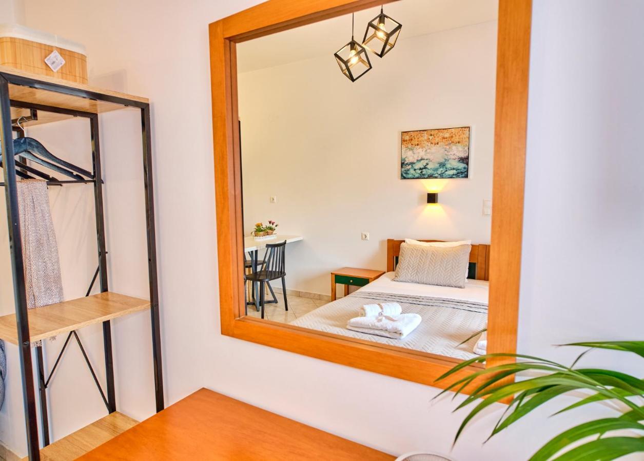 Logas Beach Studios Peroulades  Eksteriør bilde